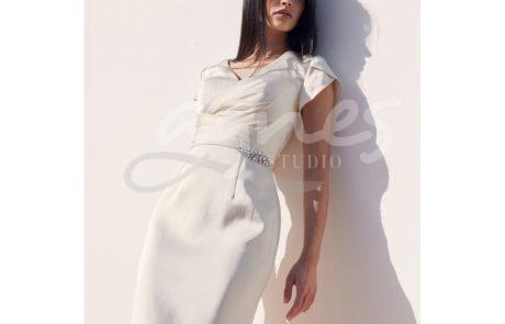 svatebni-saty-pro-starsi-nevestu-na-svatbu-na-urade-FNY3479-ivory-smetanove